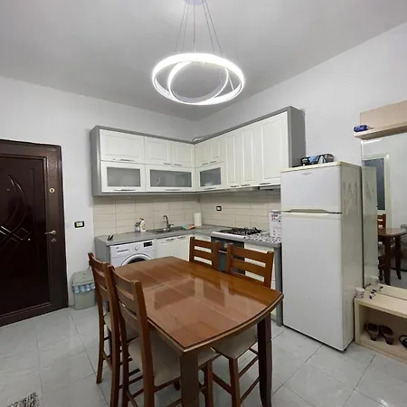 Rigi's Daire Golem (Tirana)